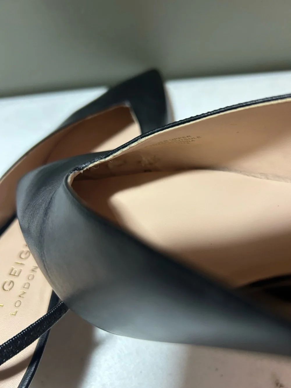 Kurt Geiger London Battersea Pointed-Toe Slingback Kitten Heels size 6/6.5